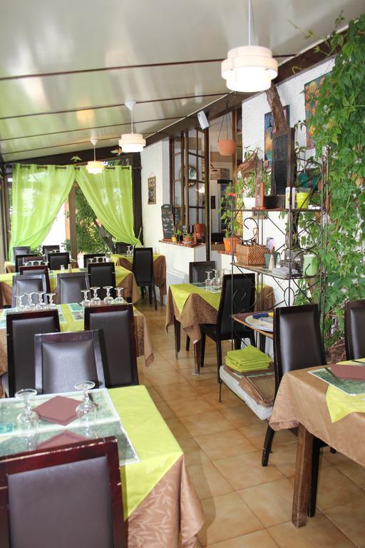 Hotel Du Roc Кастелан Екстериор снимка